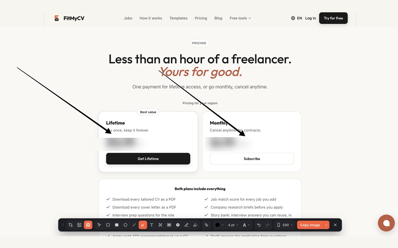 Arrows pointing at the plans on a pricing page